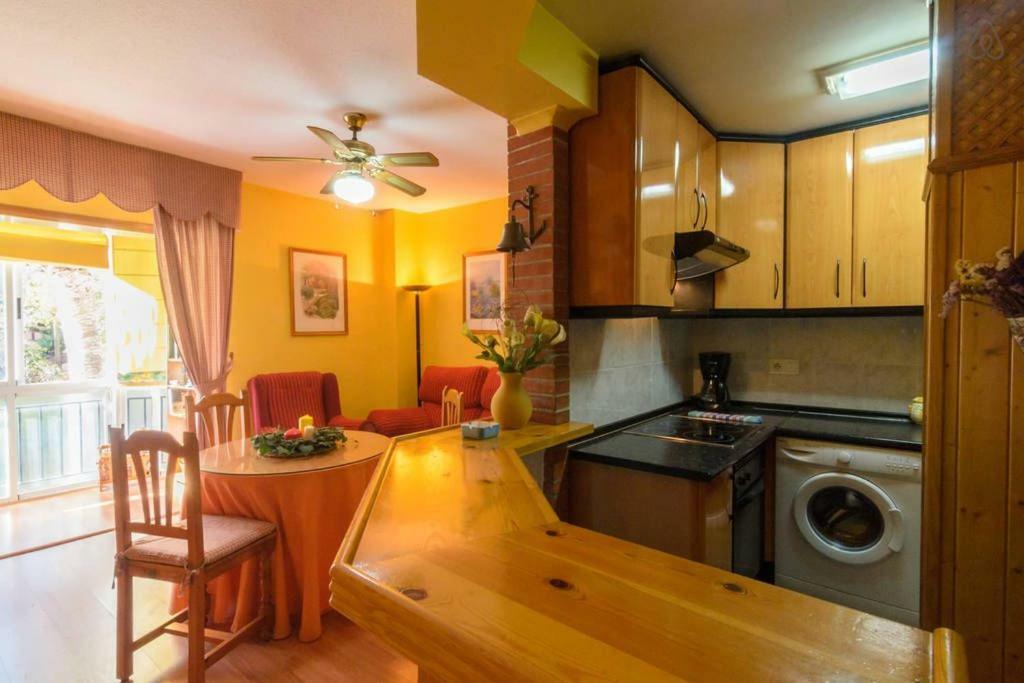 Almuñécar Cozy & Charming Apartment מראה חיצוני תמונה